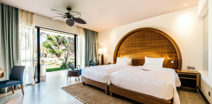 4-roomsandsuitessection-deluxetwin-2-2