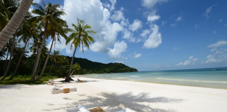 9-destinationsection-saobeach-2