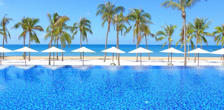 swimming-pools