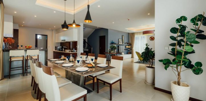 villa-dining-room-2