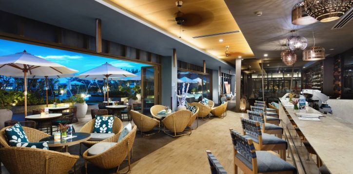 lounge-bar-2