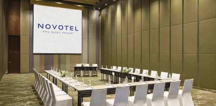 copy-of-npq_ballroom-4-2